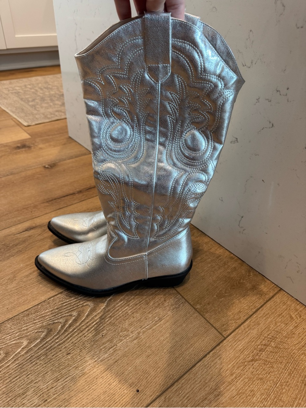 Journee Collection Chantry pointed-toe pull-on western boots size 8 - Picture 3 of 8
